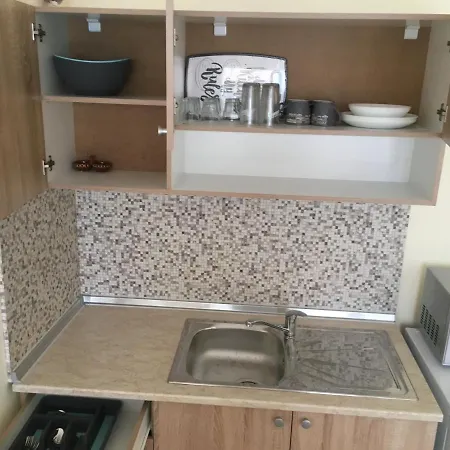 Rent Martin פומורי